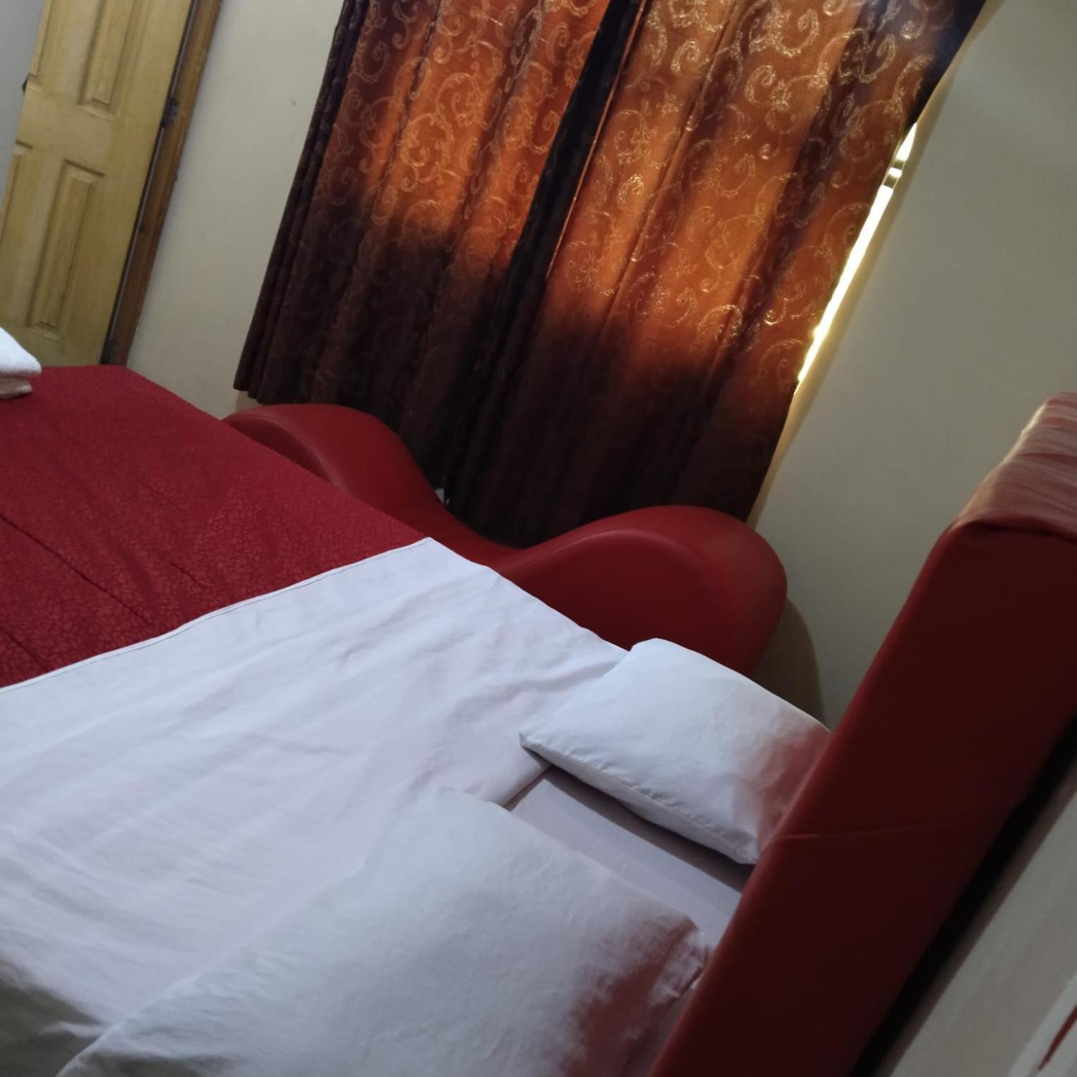 Hostal Jara Ліма Екстер'єр фото